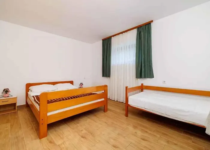 Appartamento In 5747